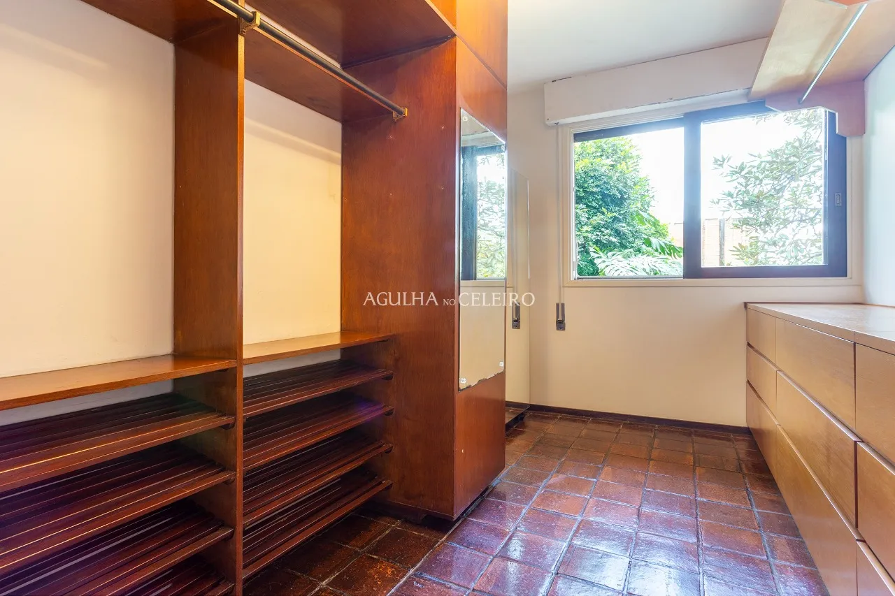 Charme, conforto em excelente localização na Vila Madalena. – 12798