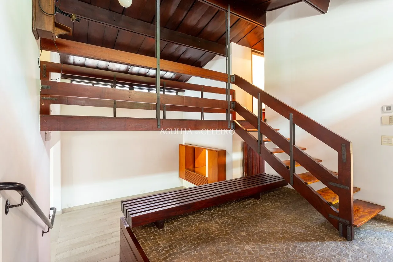 Charme, conforto em excelente localização na Vila Madalena. – 12798