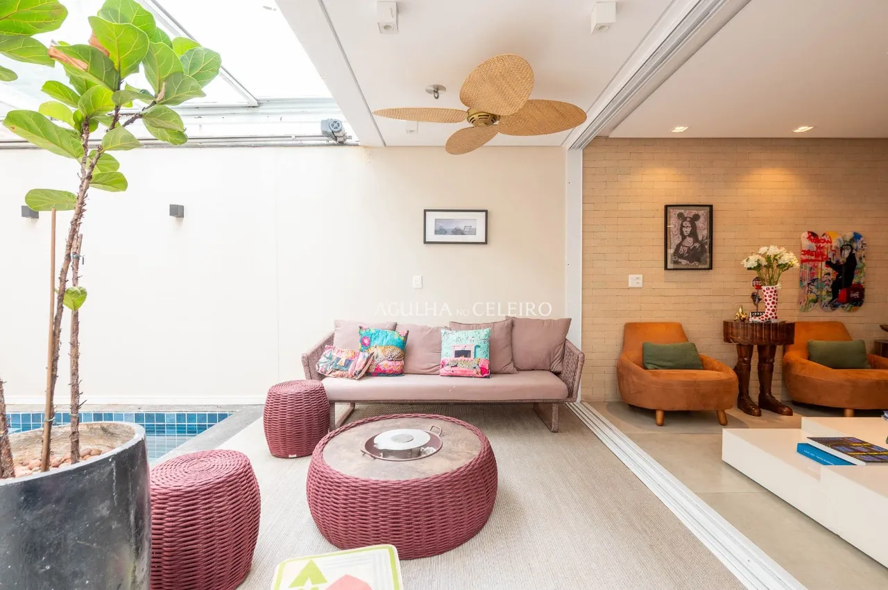 Casa de condomínio à venda em Cidade Jardim – 13692