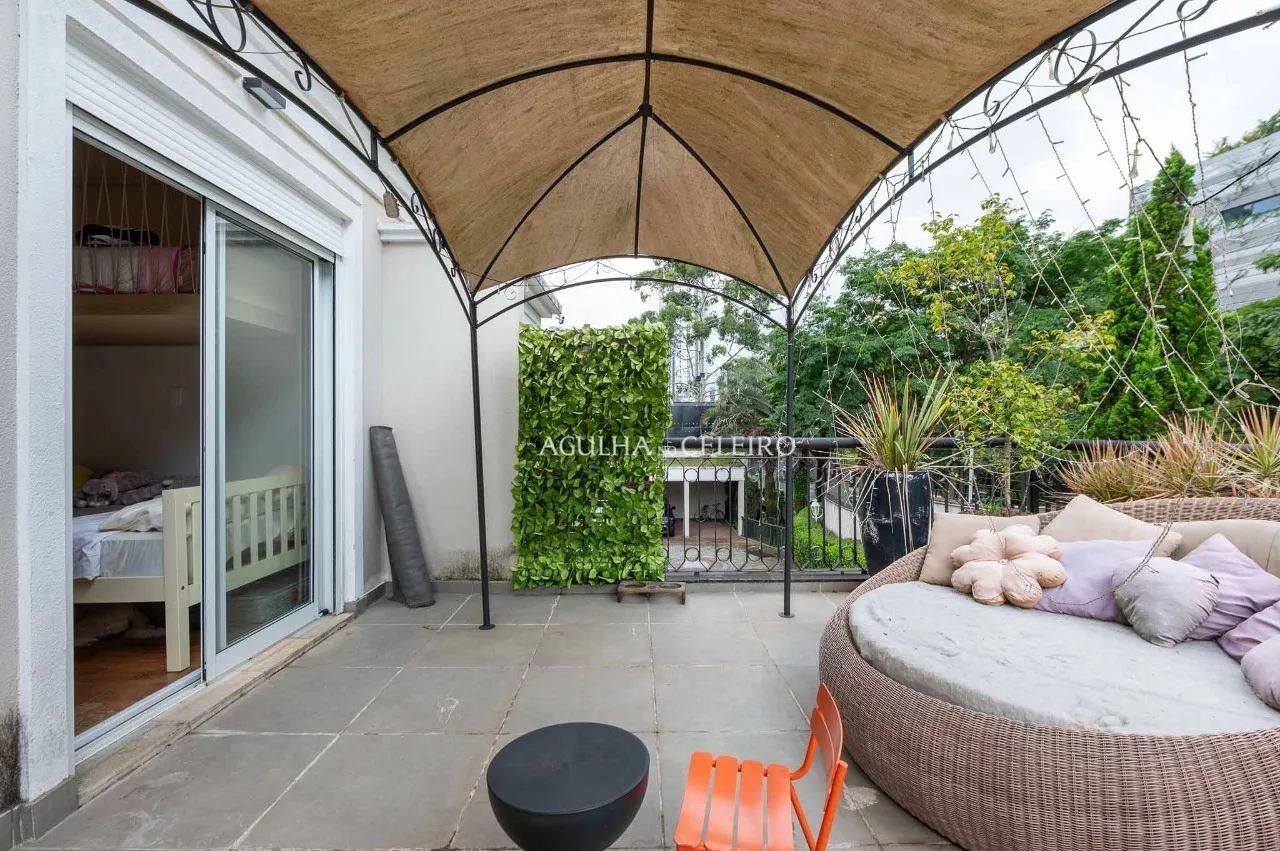 Casa de condomínio à venda em Cidade Jardim – 13692