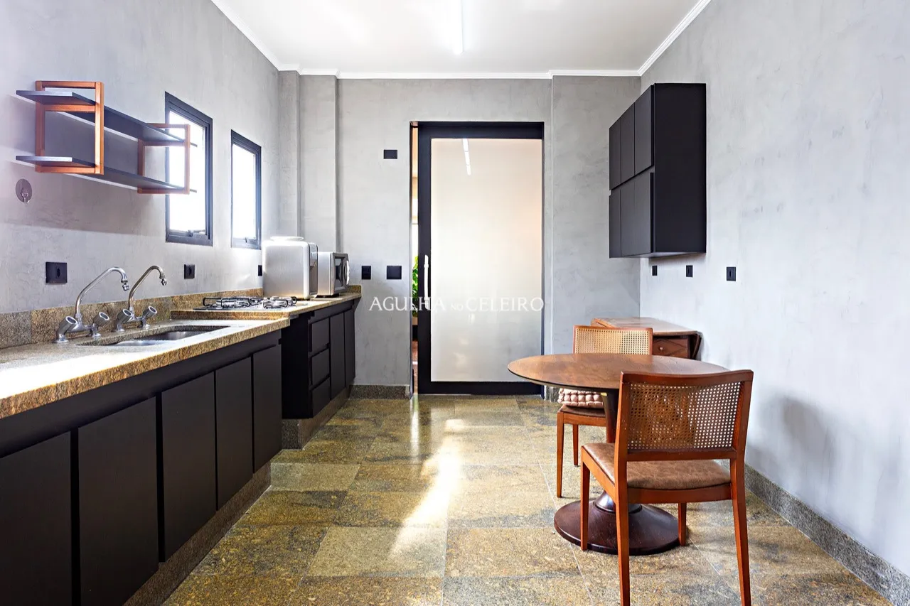 Apartamento um por andar para venda em Moema. – 16369 - Apartamento-a-venda-Moema-Agulha-No-Celeiro3736