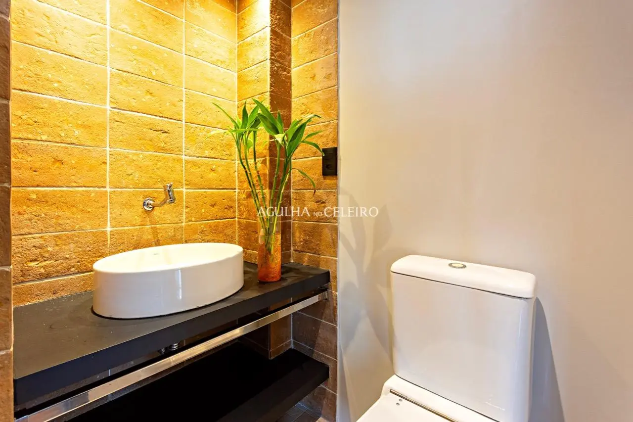Apartamento um por andar para venda em Moema. – 16369 - Apartamento-a-venda-Moema-Agulha-No-Celeiro3599