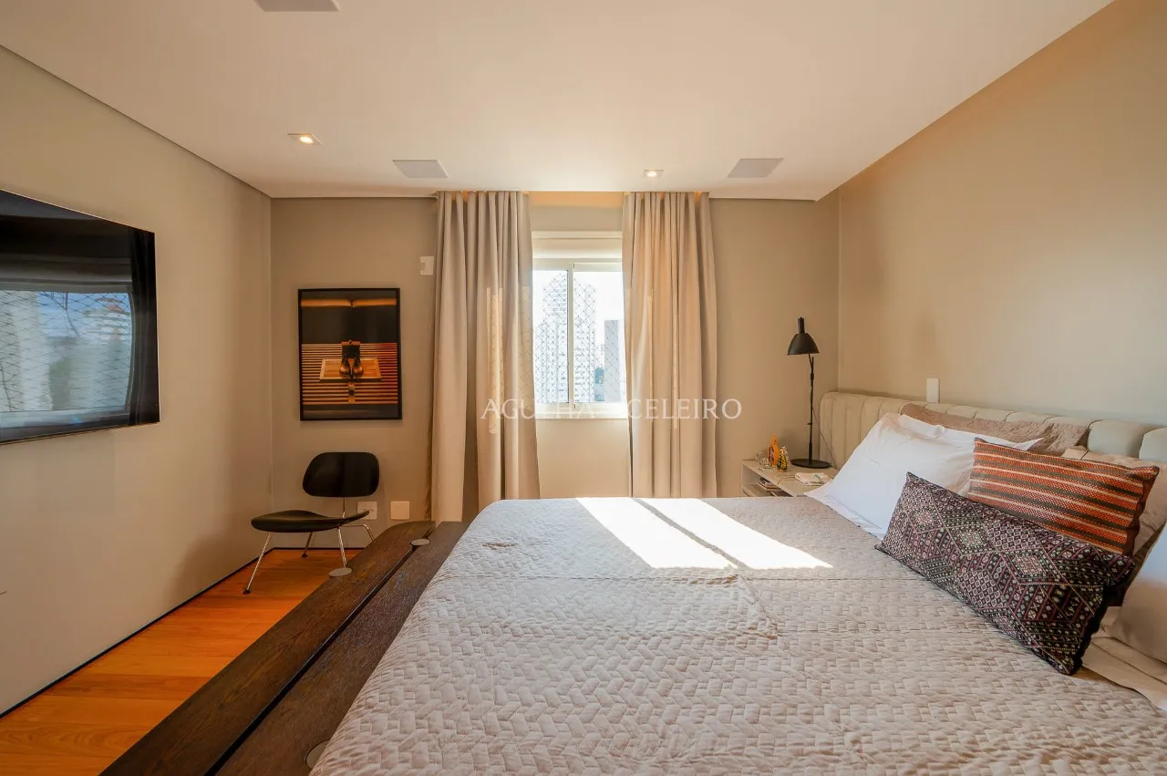 Apartamento impecável no Alto de Pinheiros. – 17249