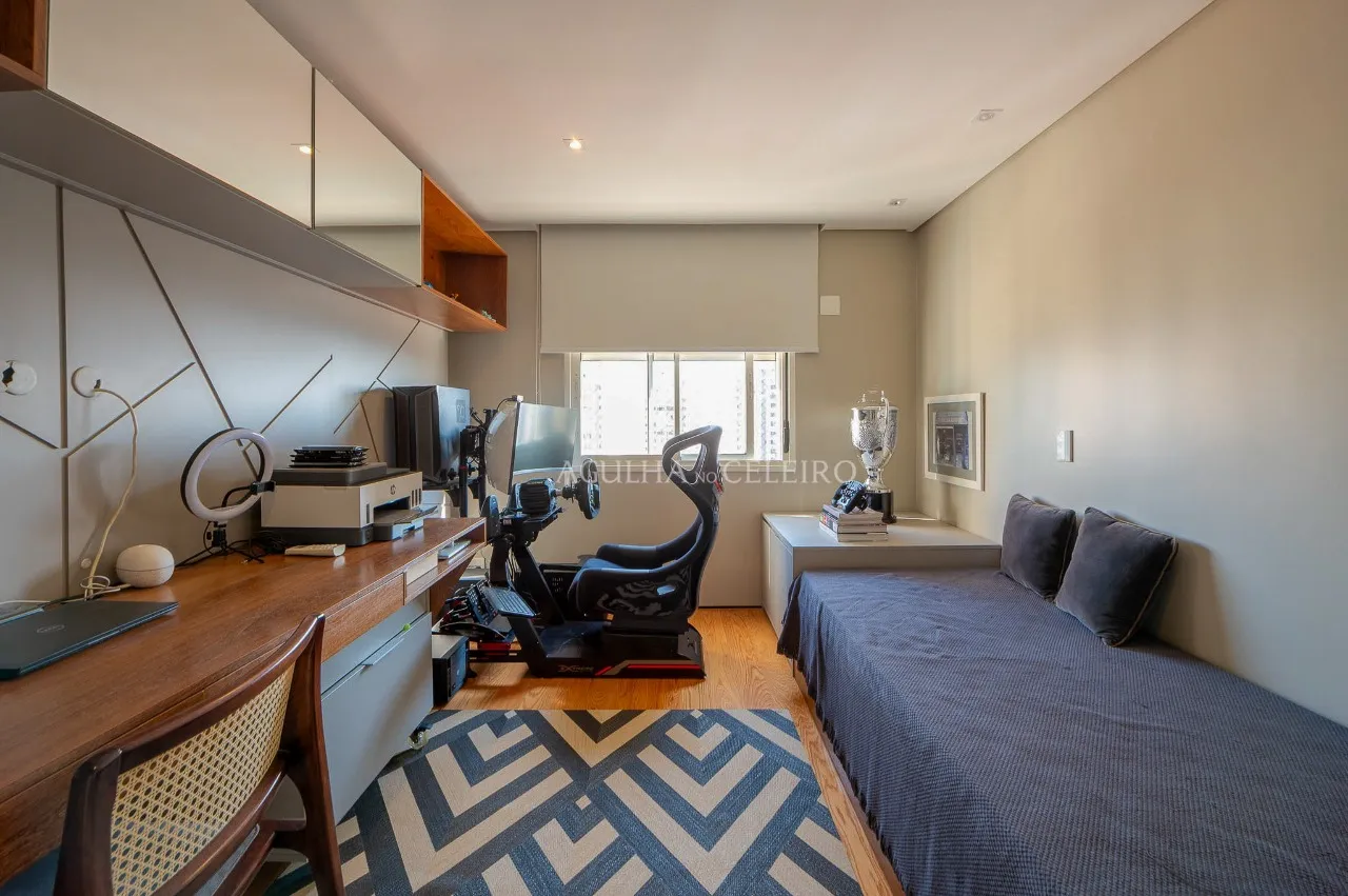 Apartamento impecável no Alto de Pinheiros. – 17249