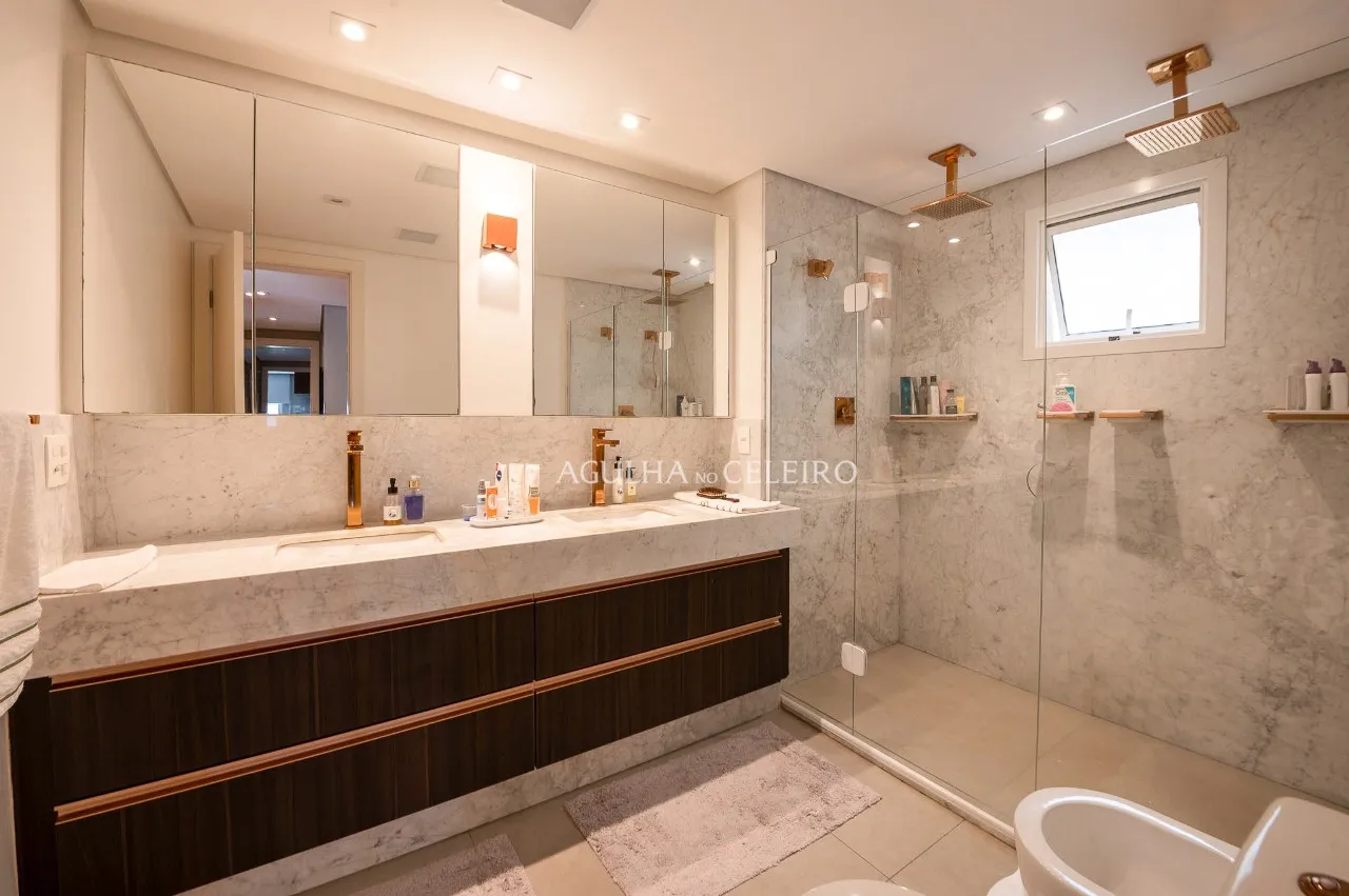 Apartamento impecável no Alto de Pinheiros. – 17249