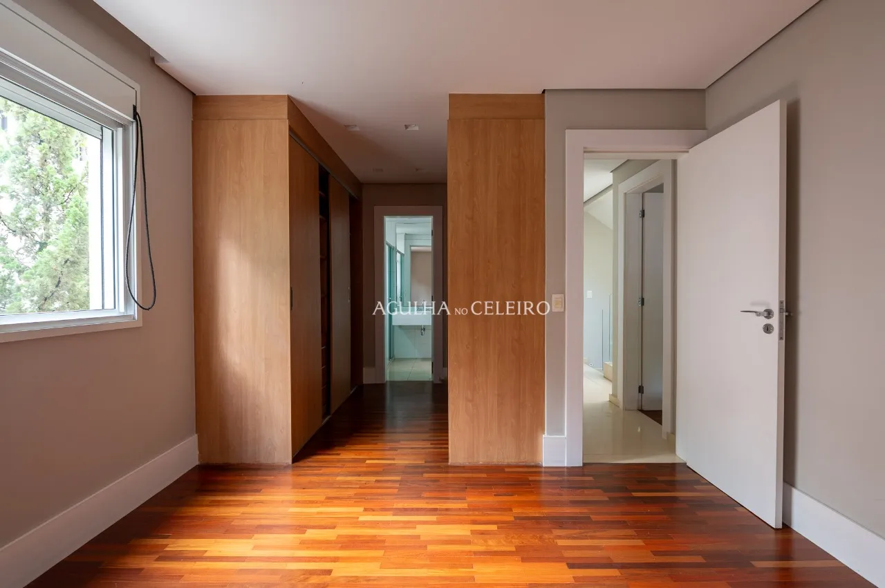 Casa de condomínio com jardim, piscina e terraço à venda no Brooklin Novo. – 17897