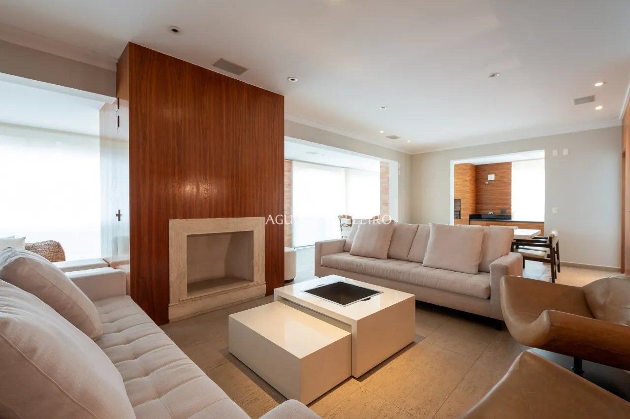 Um imóvel único, que combina espaço, elegância e localização privilegiada. – 19102