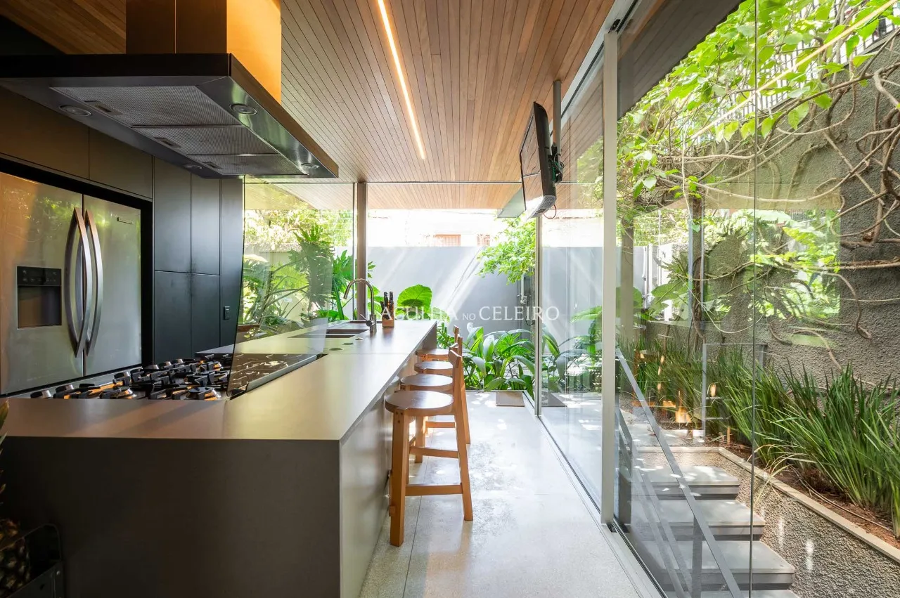 Casa no miolo do Jardim Paulistano – 20374