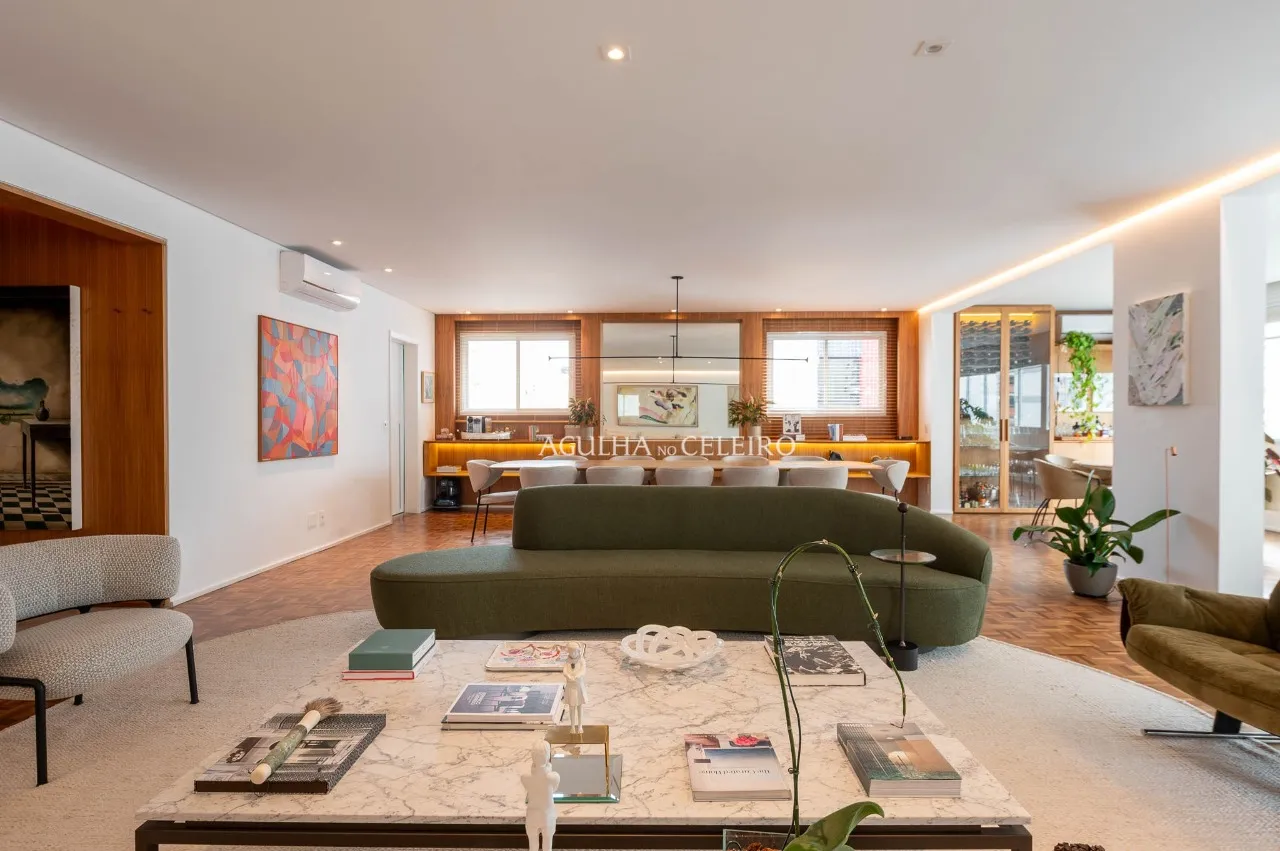 Apartamento super reformado à venda no Jardim América – 20762