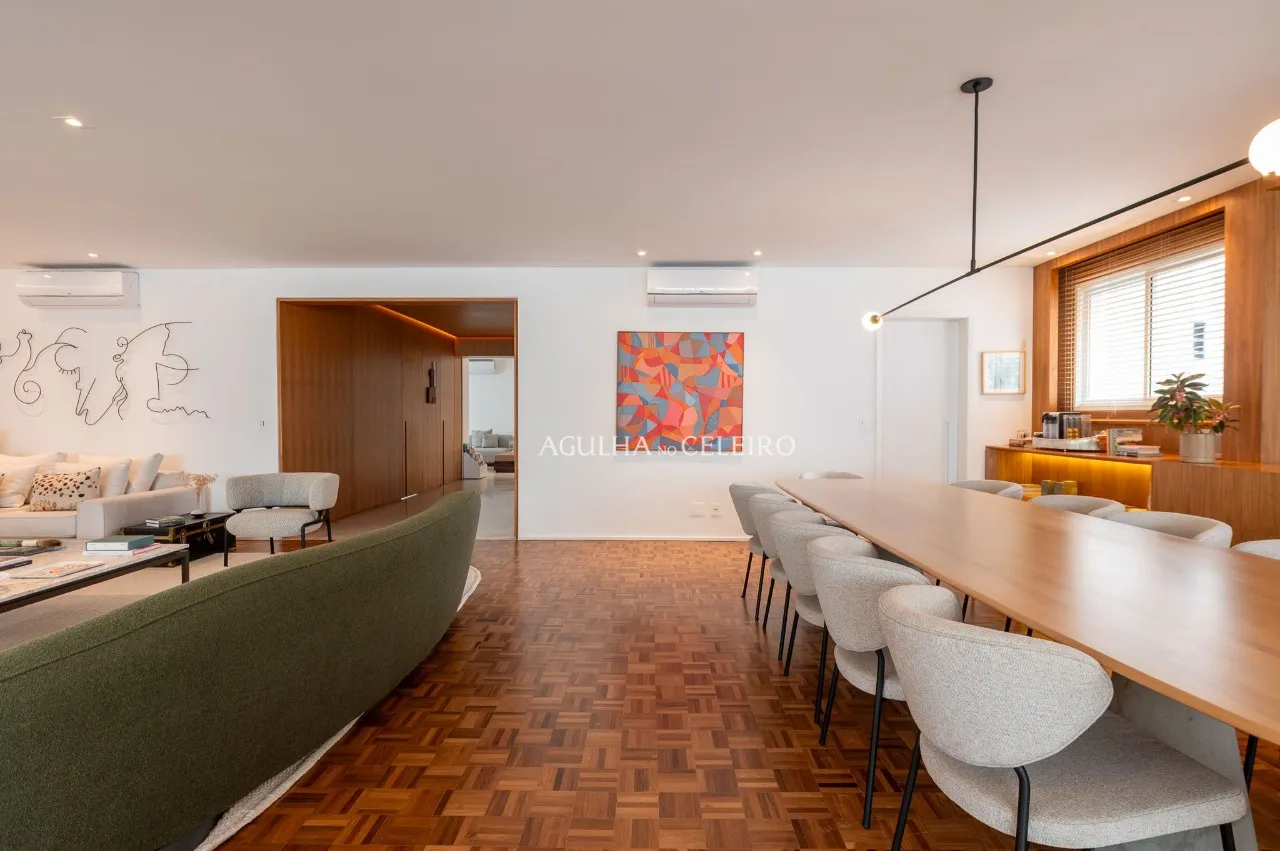 Apartamento super reformado à venda no Jardim América – 20762