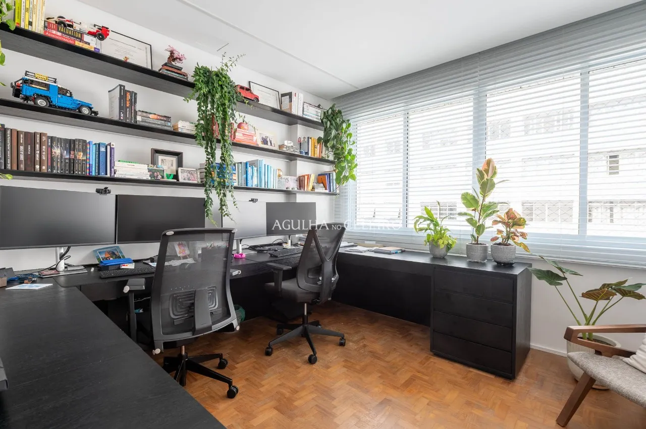 Apartamento super reformado à venda no Jardim América – 20762