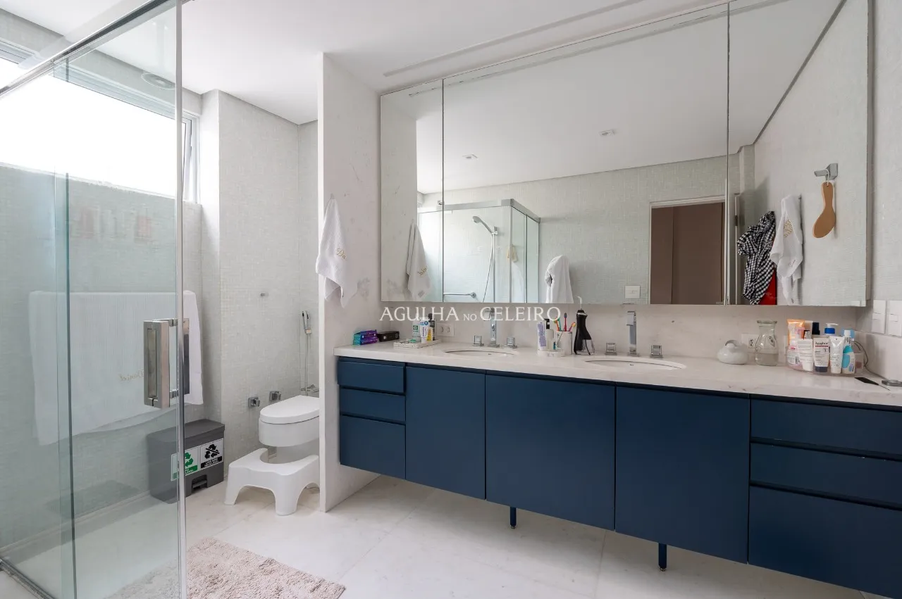 Apartamento super reformado à venda no Jardim América – 20762