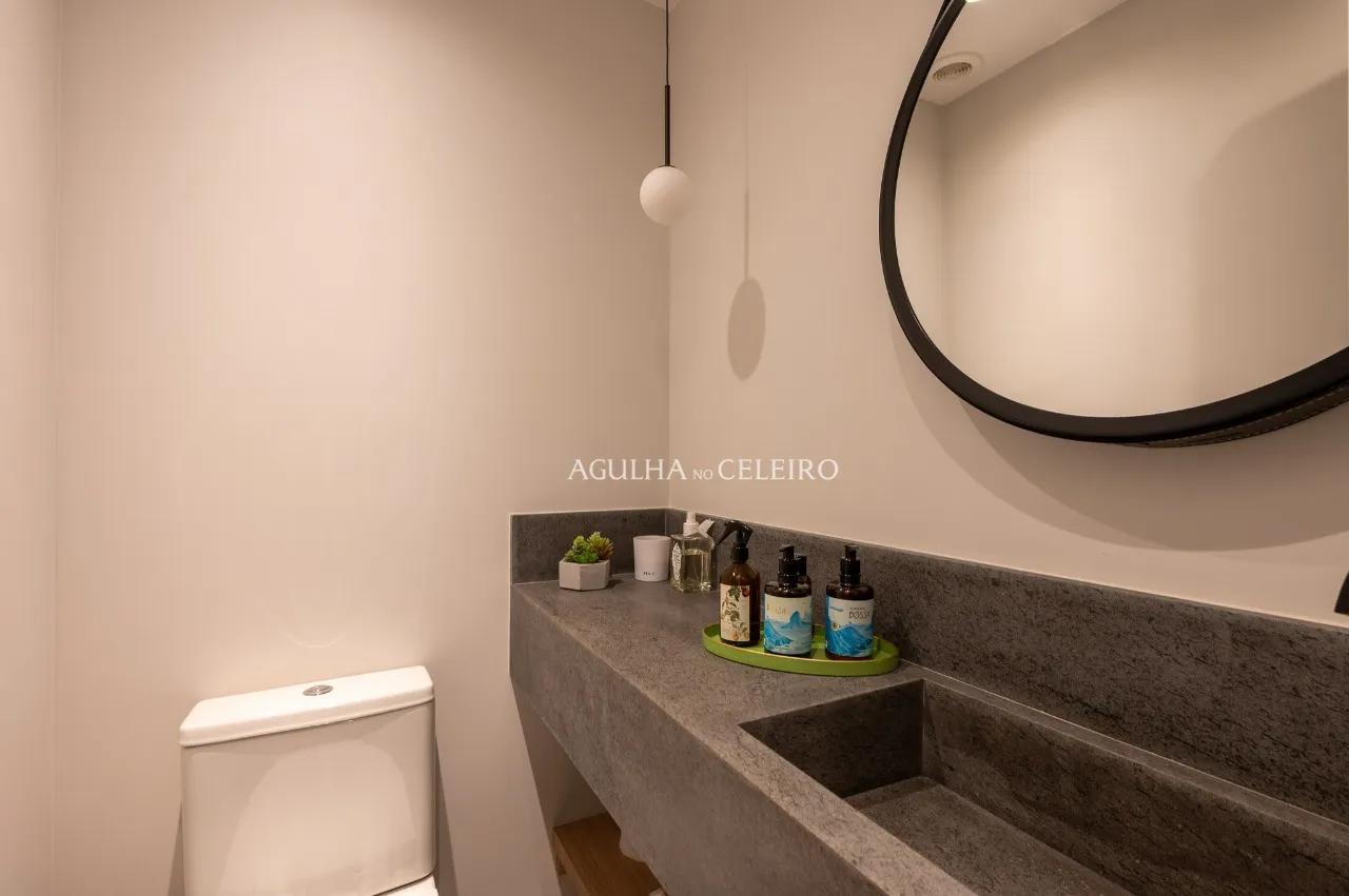 Apartamento em prédio novo à venda em Moema Pássaros. – 20784