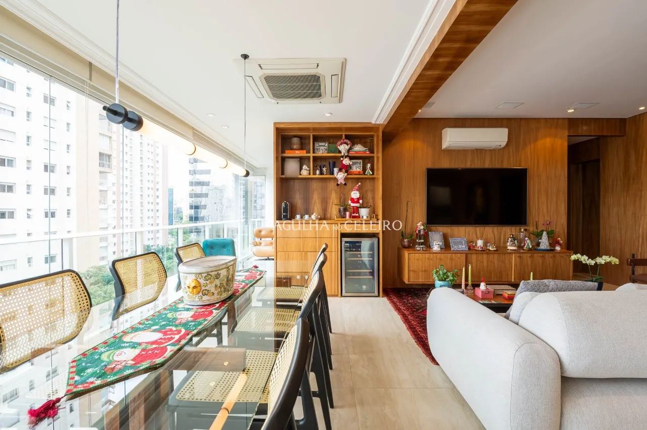 Apartamento bem iluminado à venda no Itaim Bibi – 20964