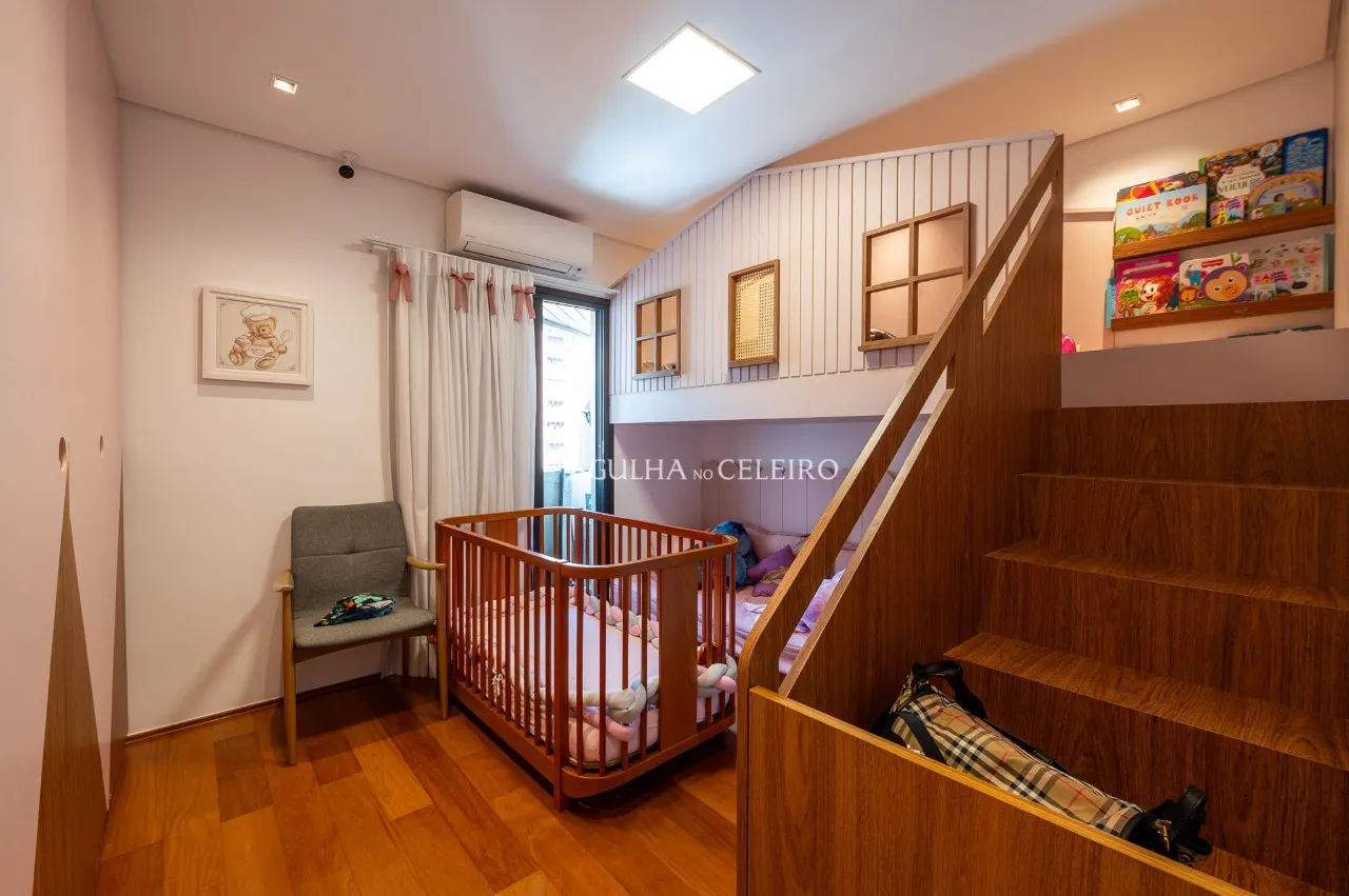 Apartamento reformado à venda em Moema. – 21069