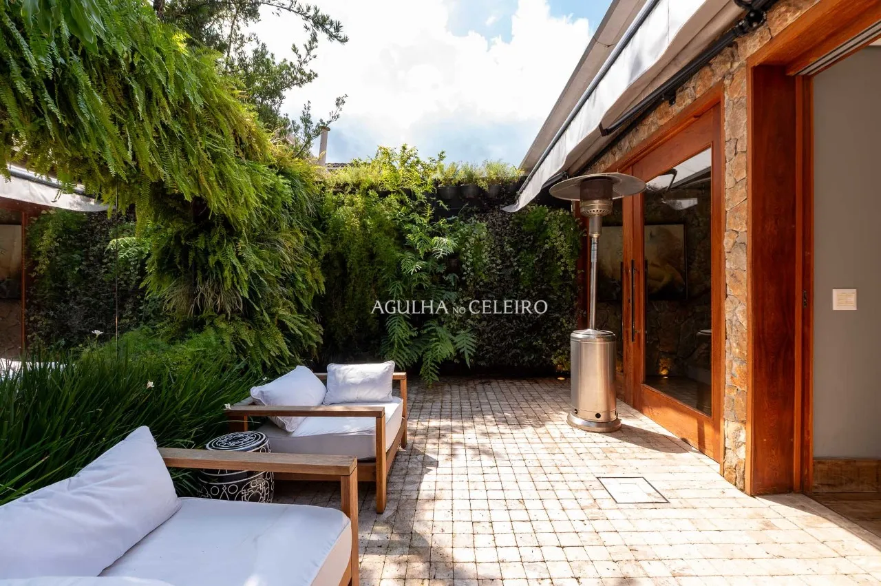 Raridade: Casa em condomínio à venda no Alto de Pinheiros – 21319