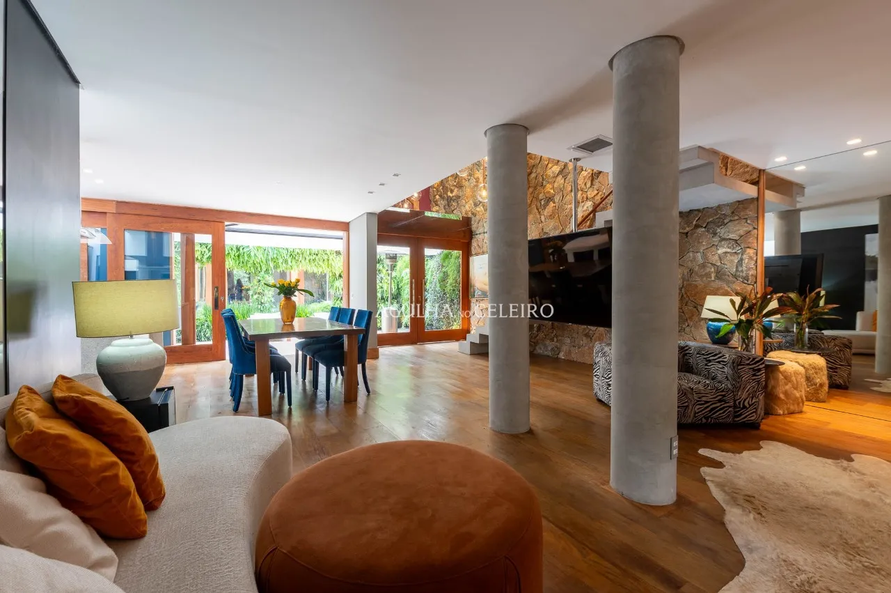 Raridade: Casa em condomínio à venda no Alto de Pinheiros – 21319