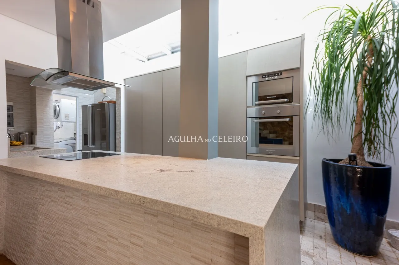 Raridade: Casa em condomínio à venda no Alto de Pinheiros – 21319