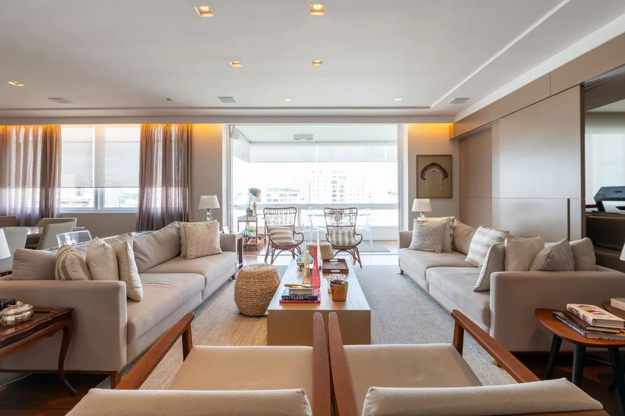 Sofisticação, conforto e vista deslumbrante em localização privilegiada. – 21330