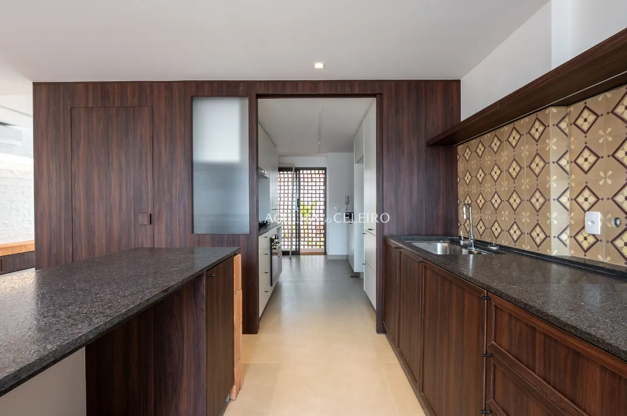 Casa de vila impecável para locação na Vila Nova Conceição – 21333