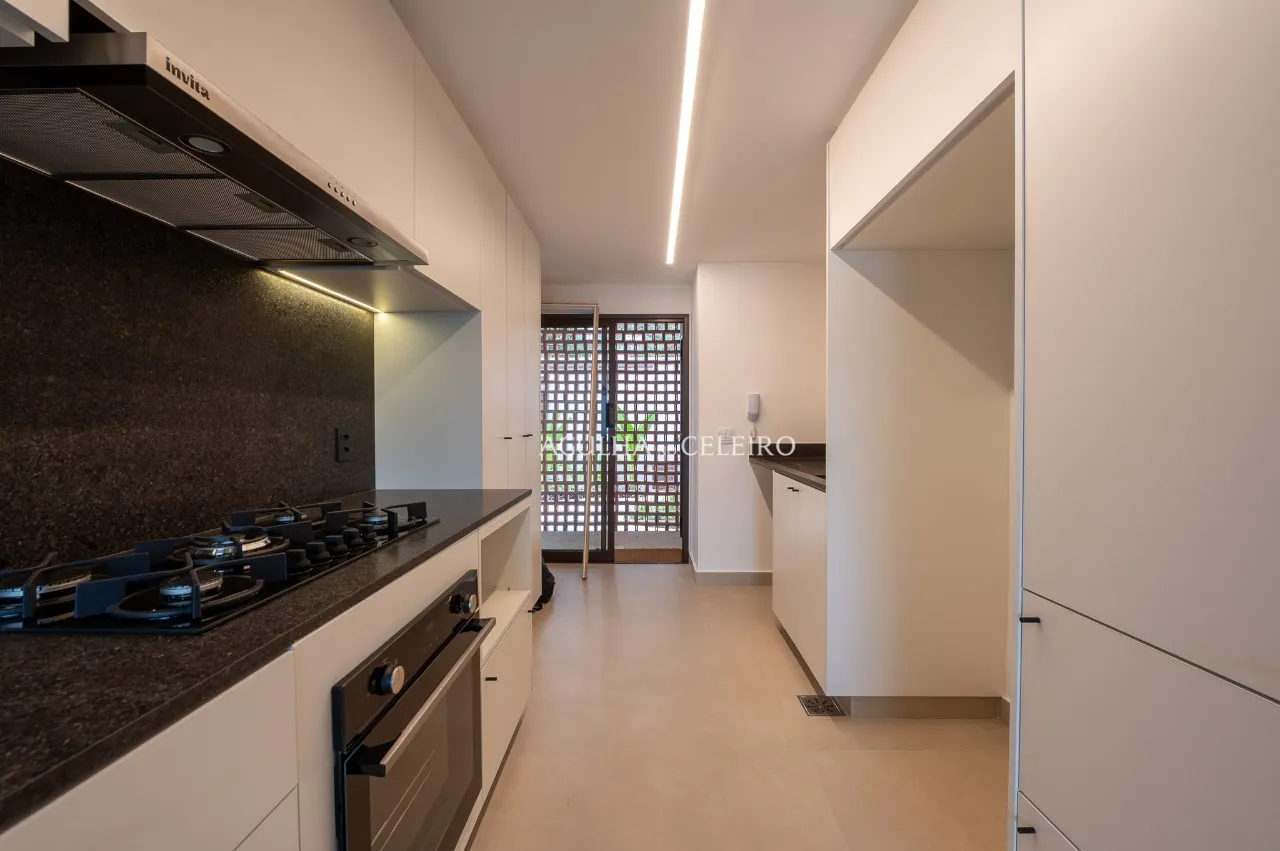 Casa de vila impecável para locação na Vila Nova Conceição – 21333