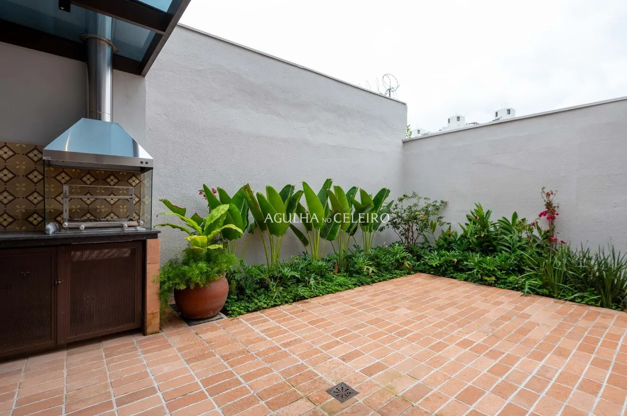 Casa de vila impecável para locação na Vila Nova Conceição – 21333