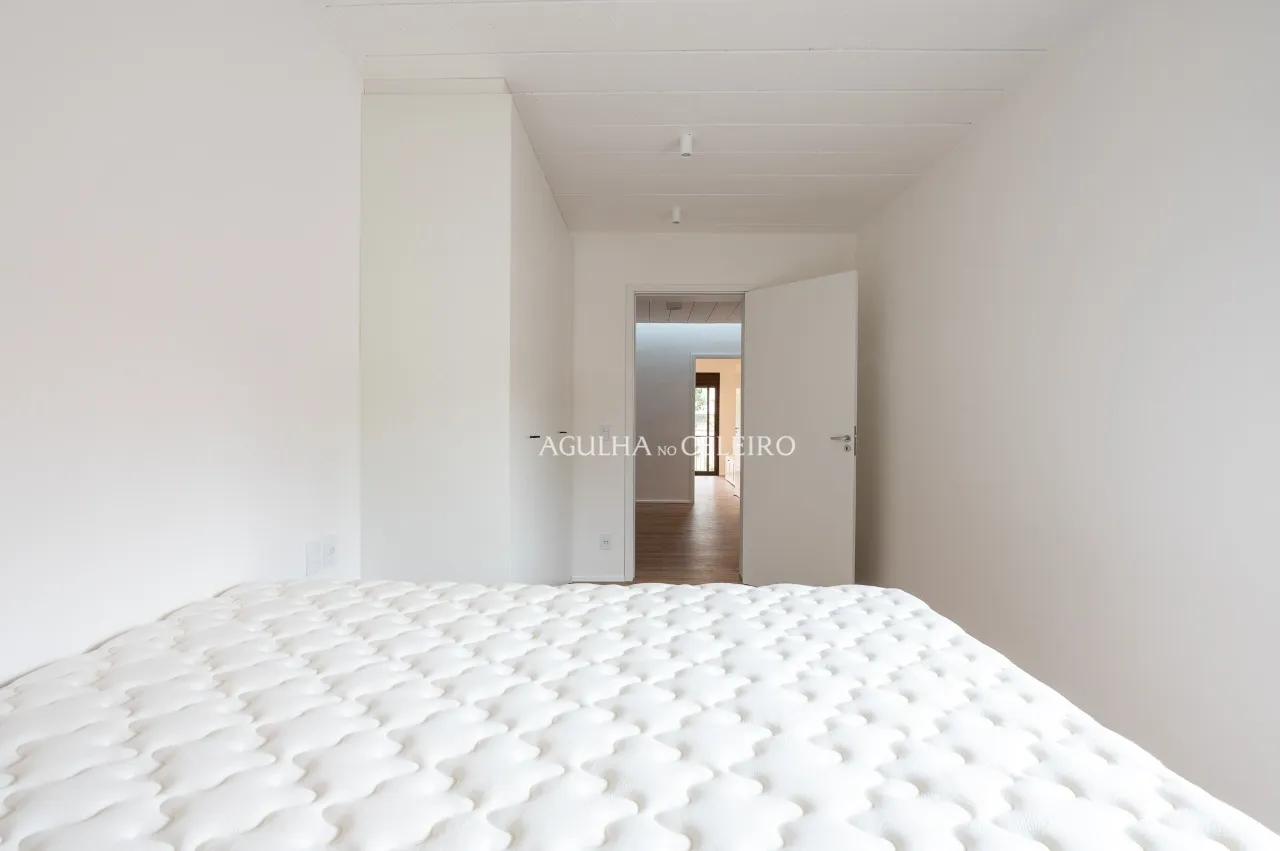 Casa de vila impecável para locação na Vila Nova Conceição – 21333