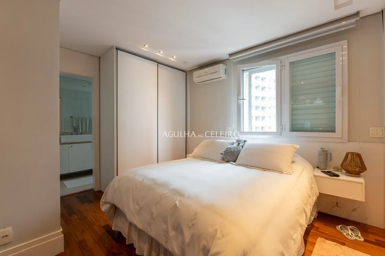 Duplex com varanda gourmet à venda na Vila Olimpia – 21335