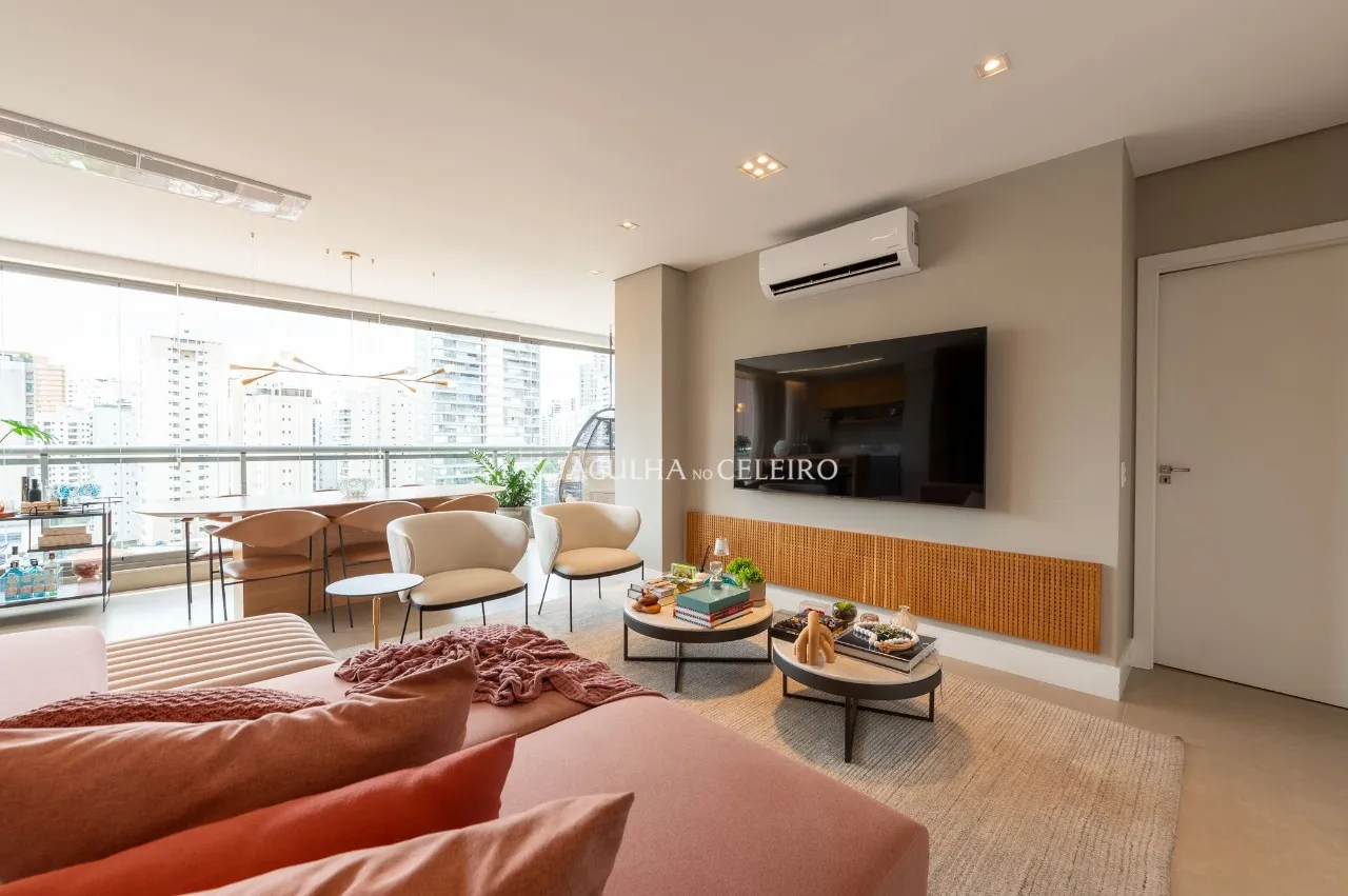 Um apartamento irretocável e mobiliado no Itaim – 21340