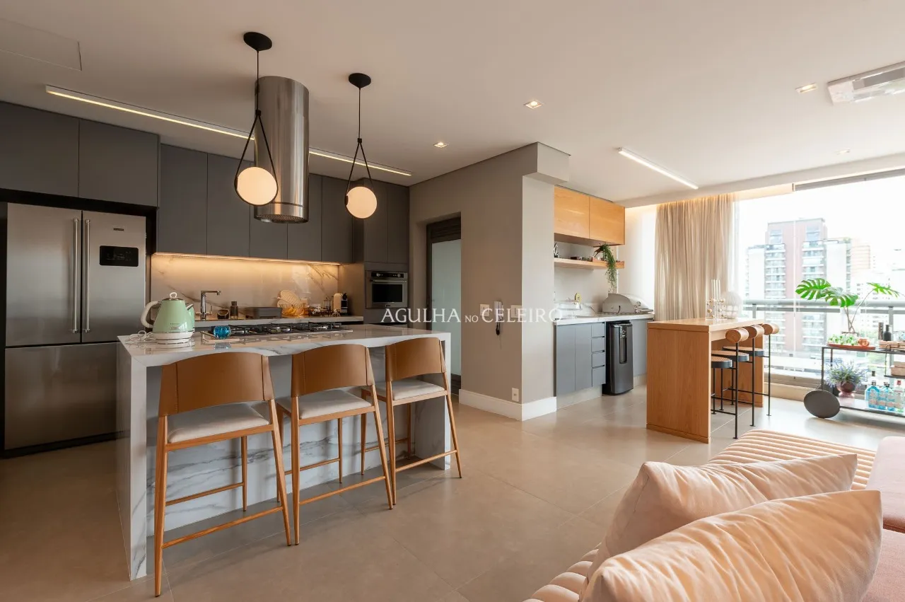 Um apartamento irretocável e mobiliado no Itaim – 21340