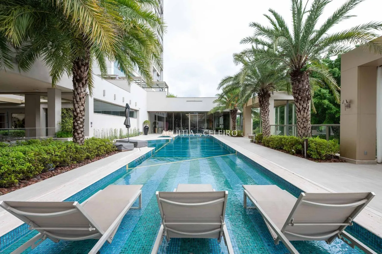 Há imóveis que são especiais, como este garden incrível vendido mobiliado ao lado do Parque Ibirapuera. – 21342