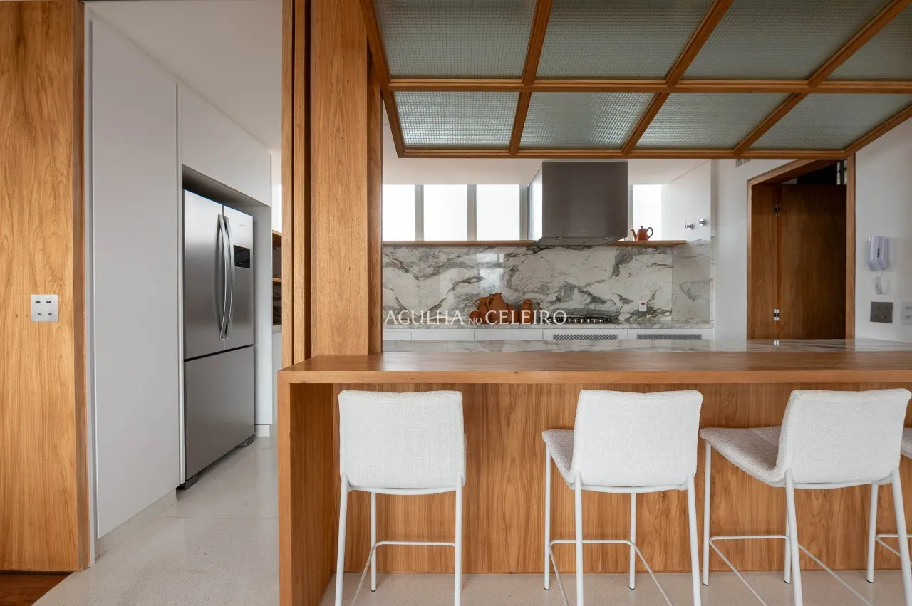 Apartamento reformado à venda em Pinheiros – 21347