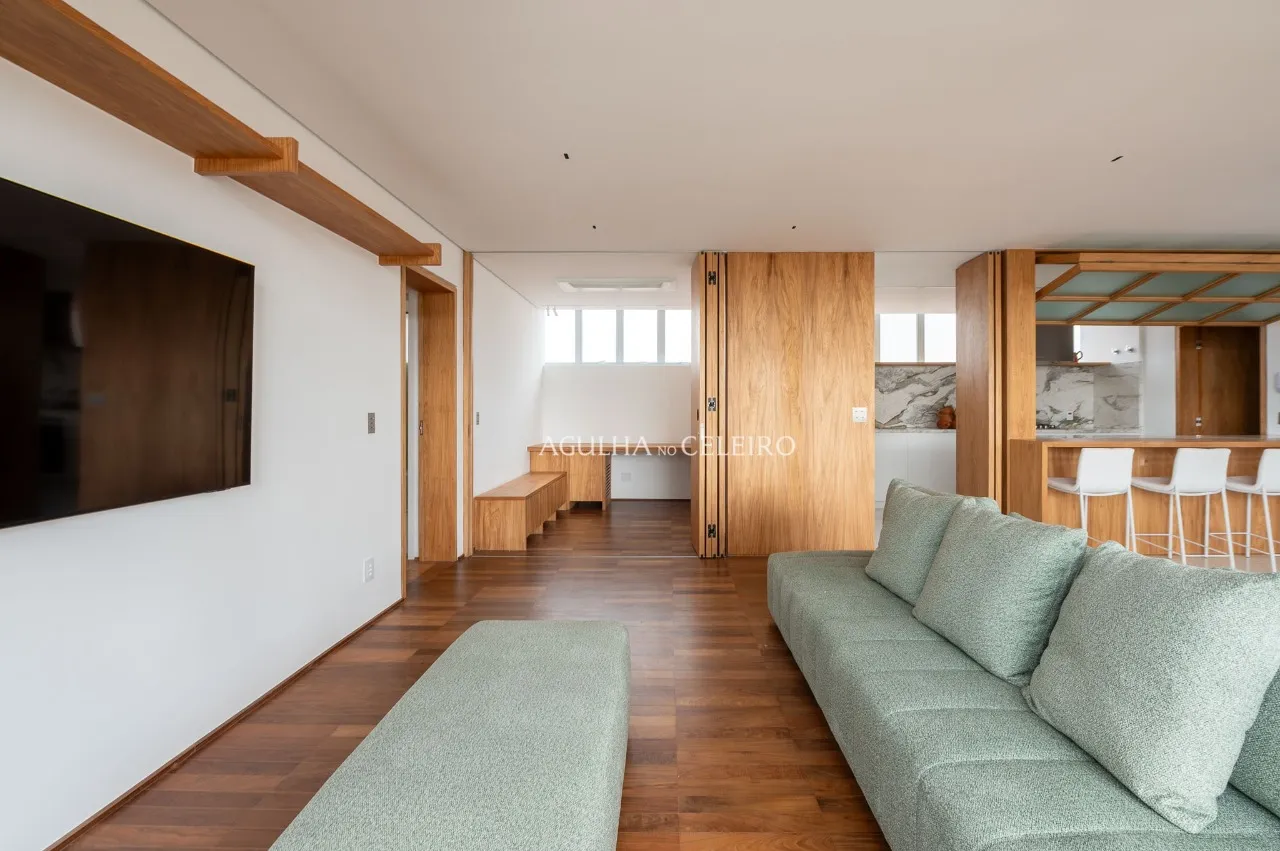 Apartamento reformado à venda em Pinheiros – 21347