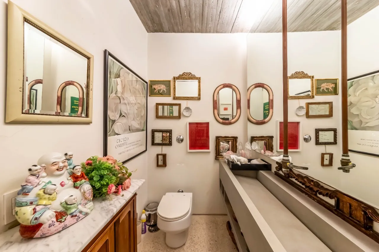 Casa com projeto assinado, cheio de luz natural e espaços integrados, no bairro Cidade Jardim. – 21365