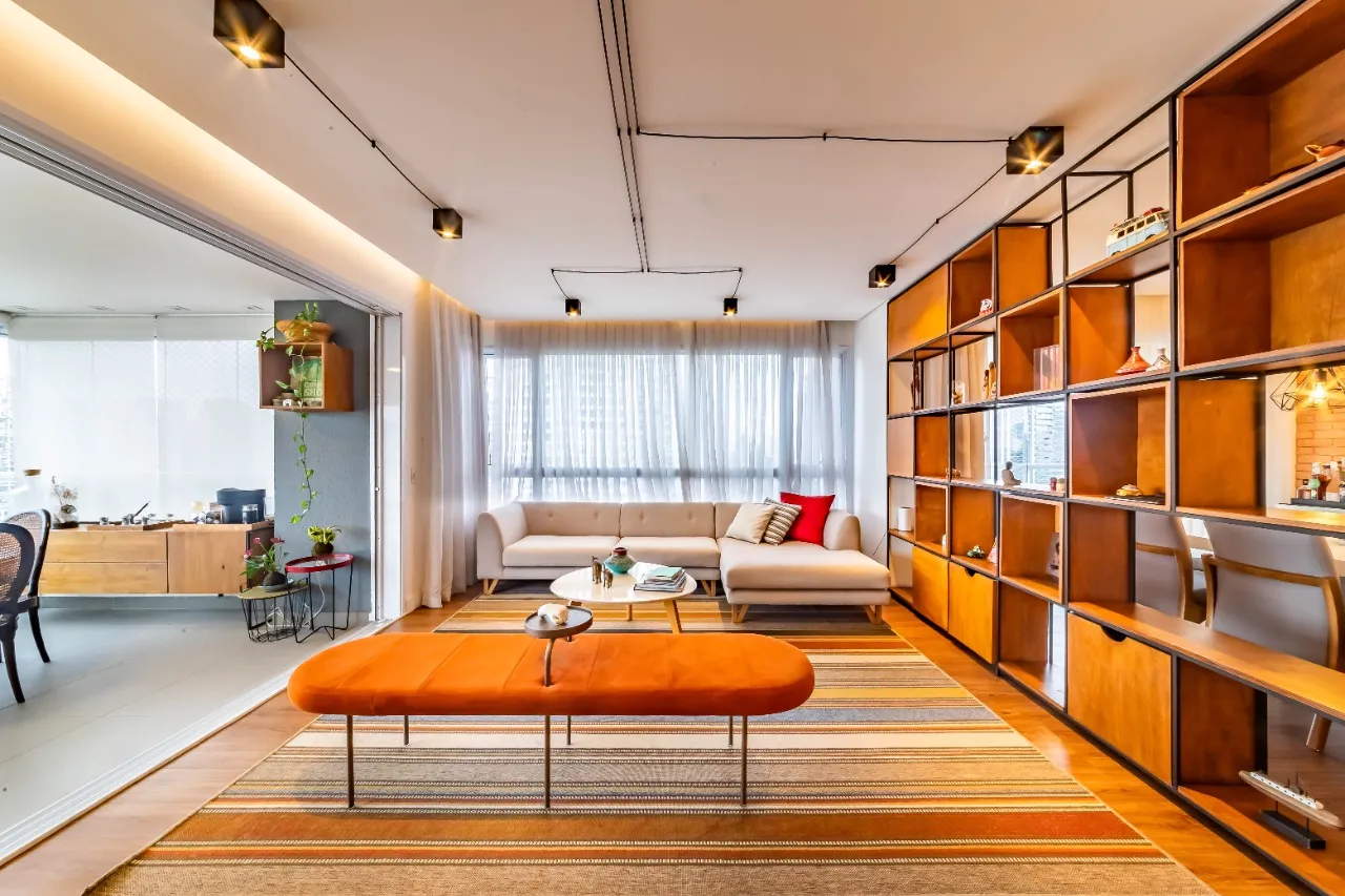 Apartamento mobiliado com duas varandas, marcenaria personalizada e luz natural, no Brooklin. – 21368