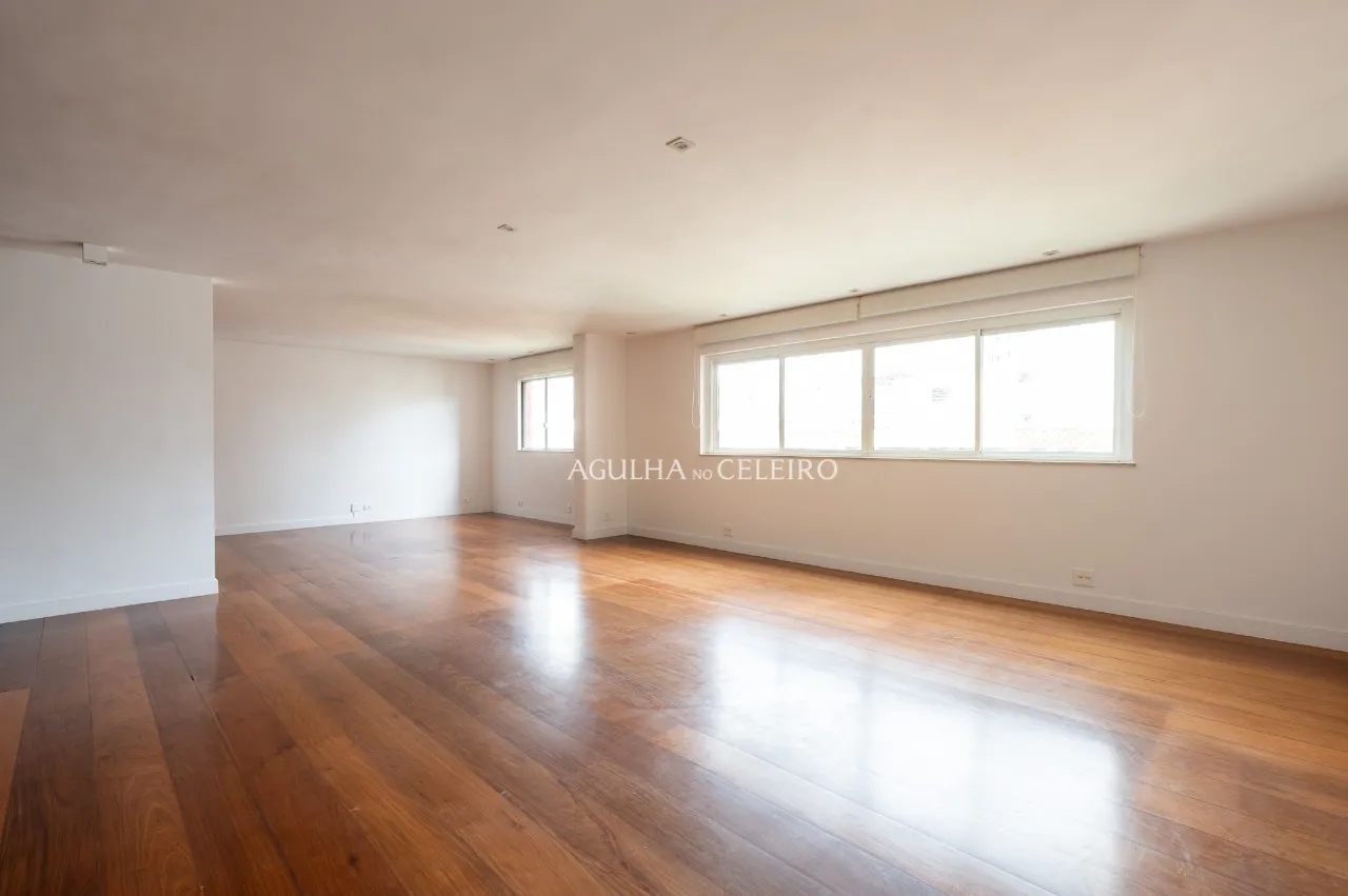 Apartamento espaçoso próximo ao Parque do Povo à venda no Itaim Bibi – 21379