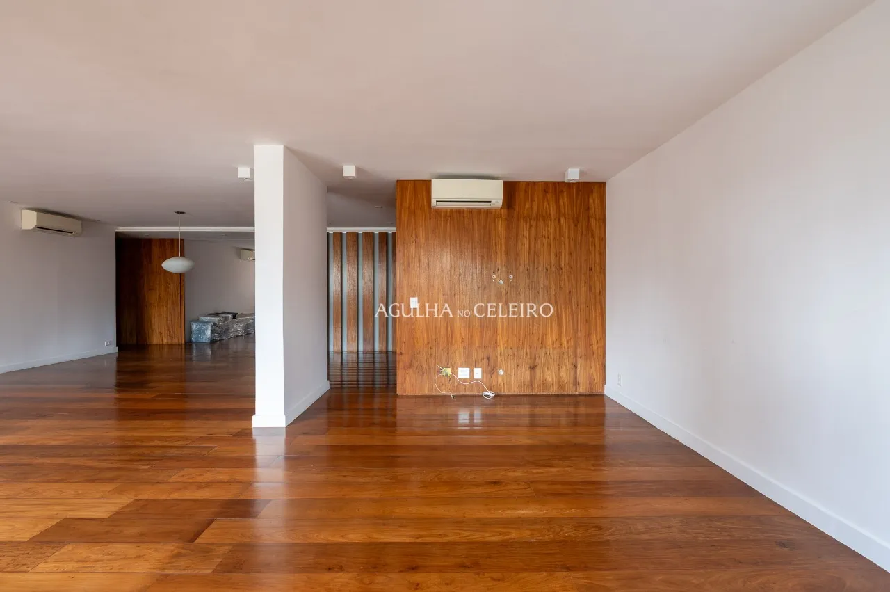 Apartamento espaçoso próximo ao Parque do Povo à venda no Itaim Bibi – 21379