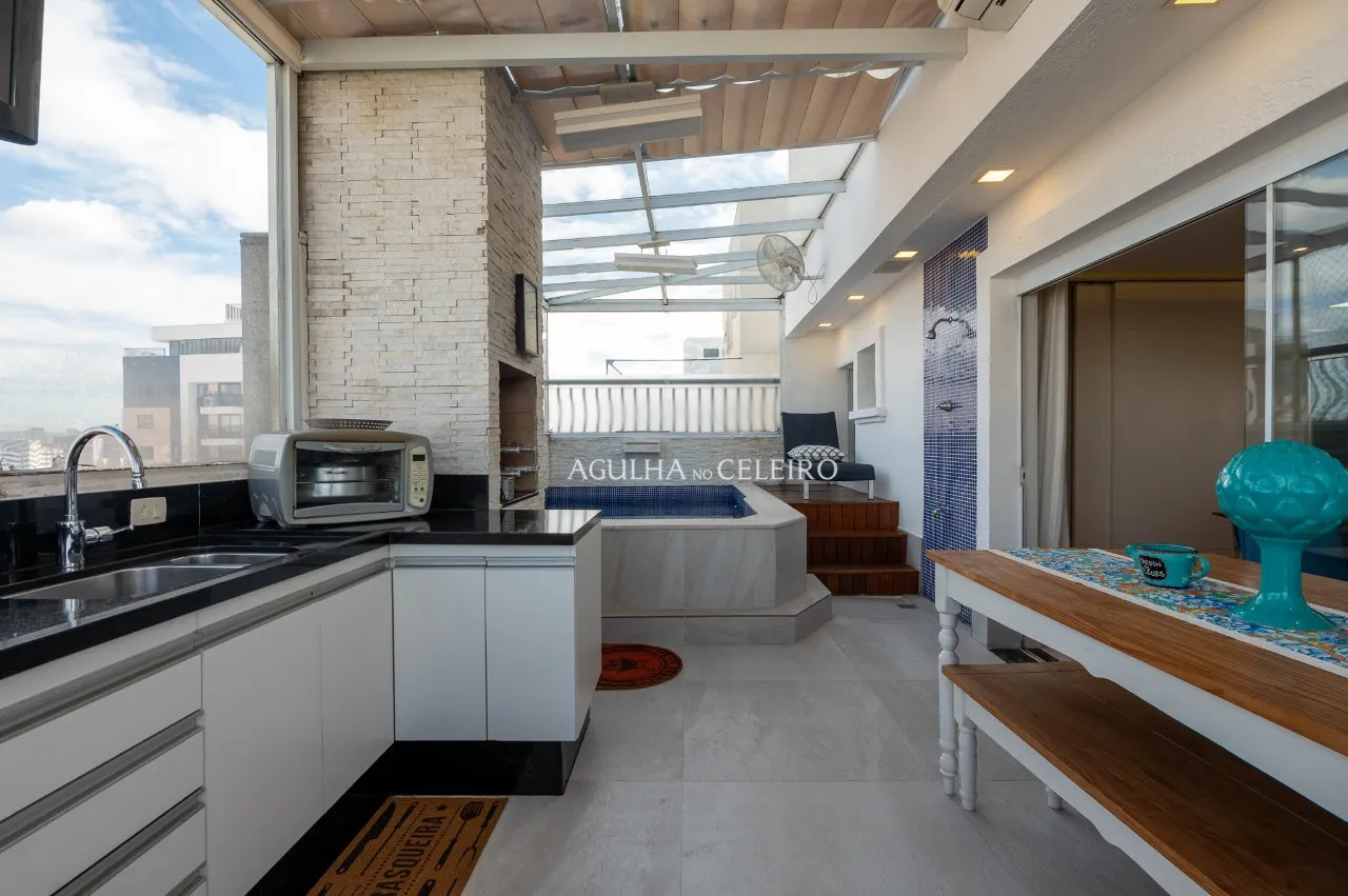 Cobertura à venda em Moema Pássaros. – 21382