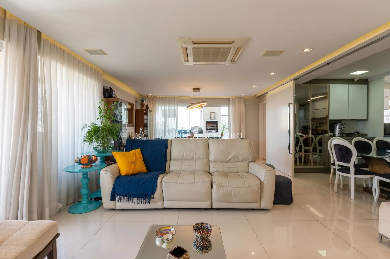 Cobertura à venda em Moema Pássaros. – 21382