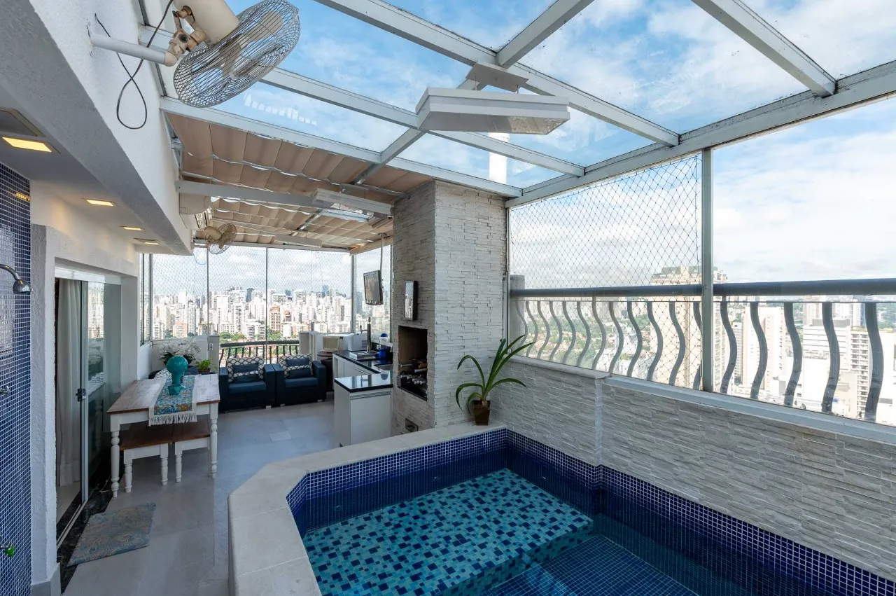 Cobertura à venda em Moema Pássaros. – 21382
