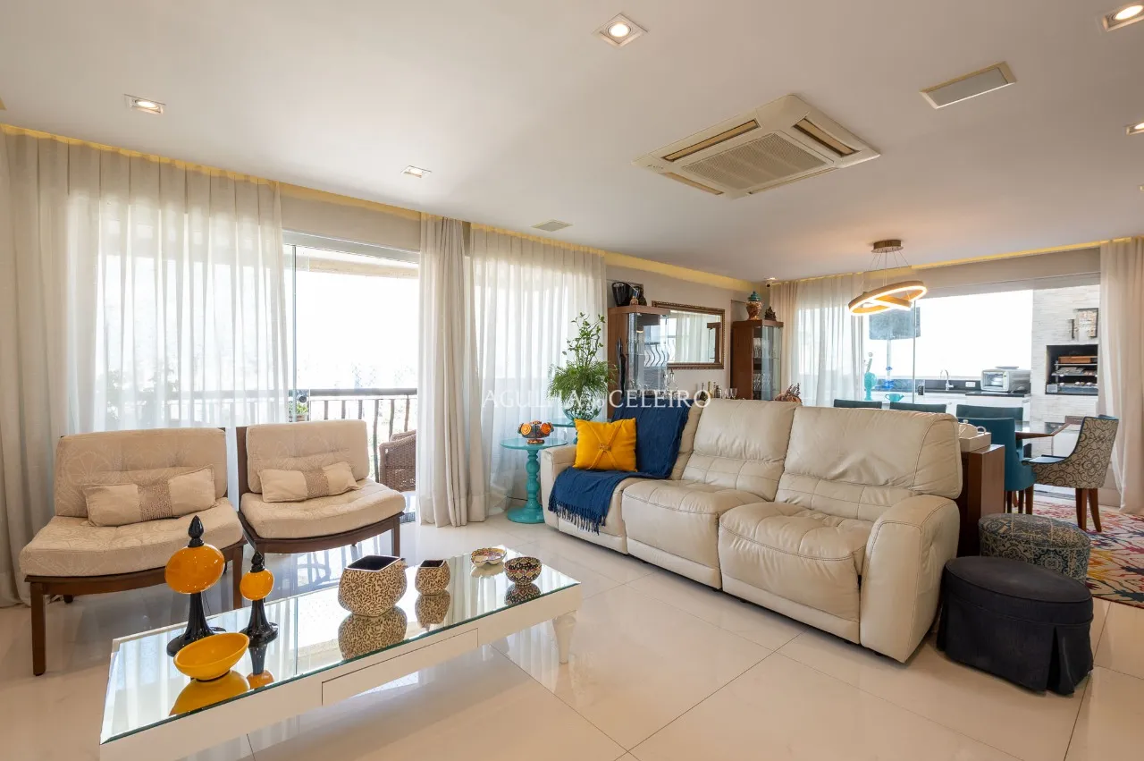 Cobertura à venda em Moema Pássaros. – 21382