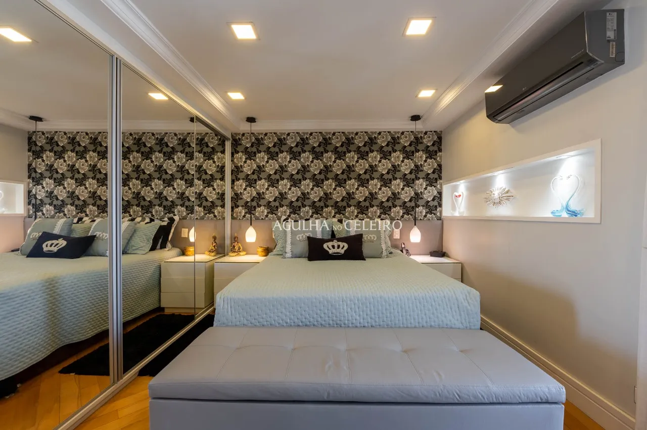 Cobertura à venda em Moema Pássaros. – 21382