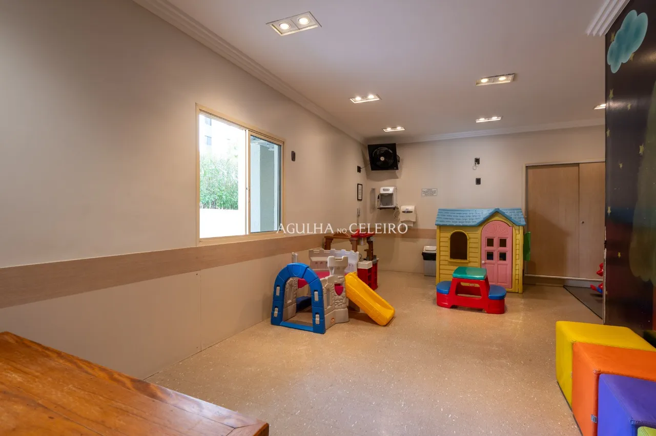 Cobertura à venda em Moema Pássaros. – 21382