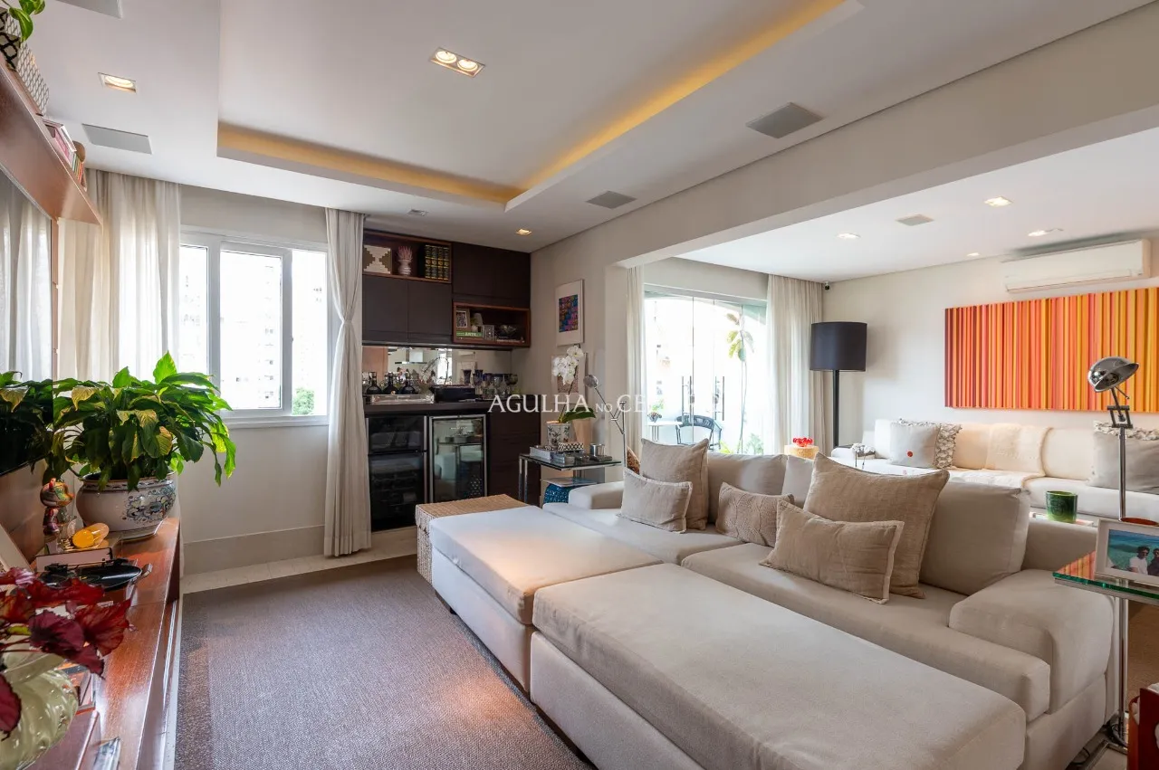 Apartamento à venda no Jardim Paulista com varanda, ambientes integrados e muita luz natural – 21409