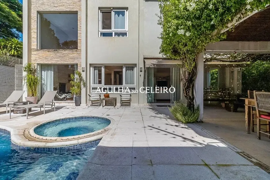 Aproveite o melhor da vida em casa, nesta casa deliciosa. – 21410