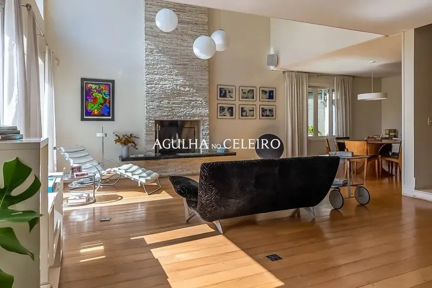 Aproveite o melhor da vida em casa, nesta casa deliciosa. – 21410