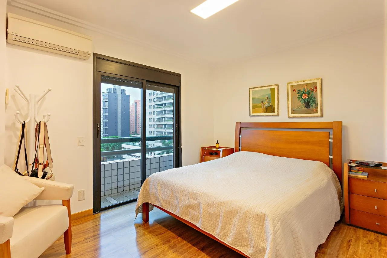 Apartamento à venda em Moema Pássaros – 21422