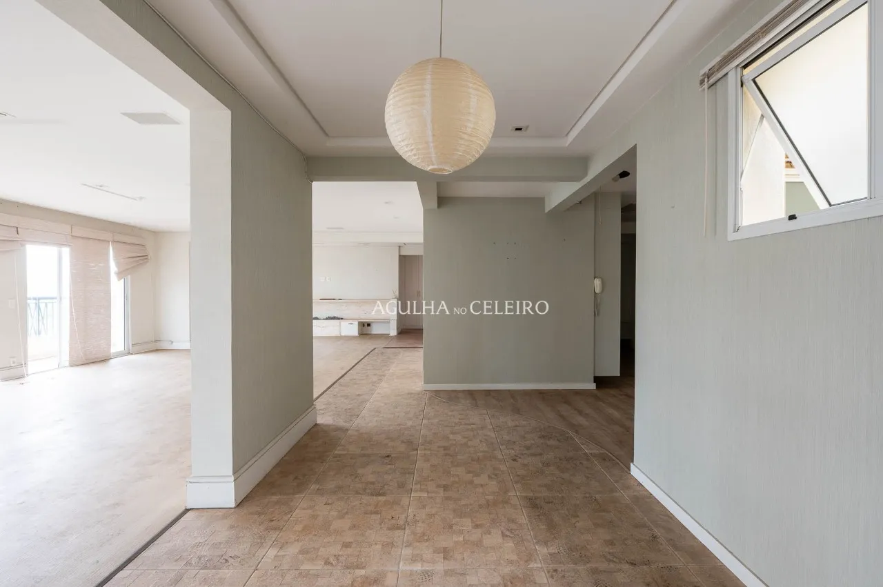 Apartamento a venda em condomínio desejado em Alto de Pinheiros – 21430