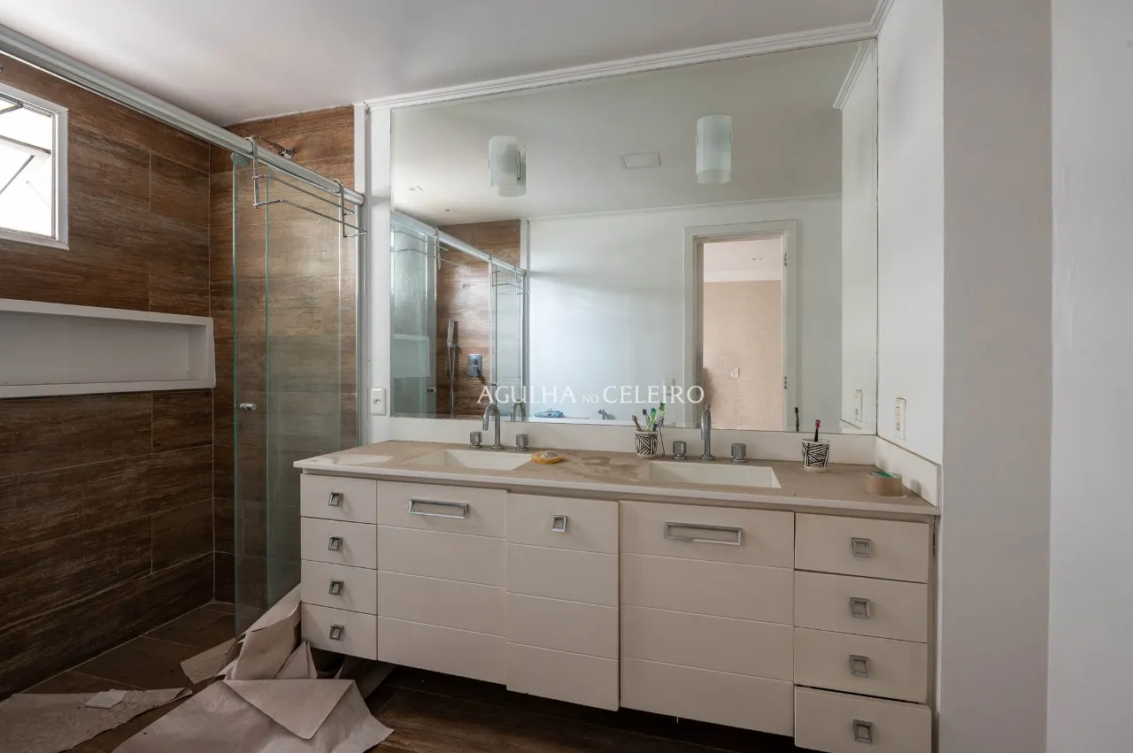 Apartamento a venda em condomínio desejado em Alto de Pinheiros – 21430