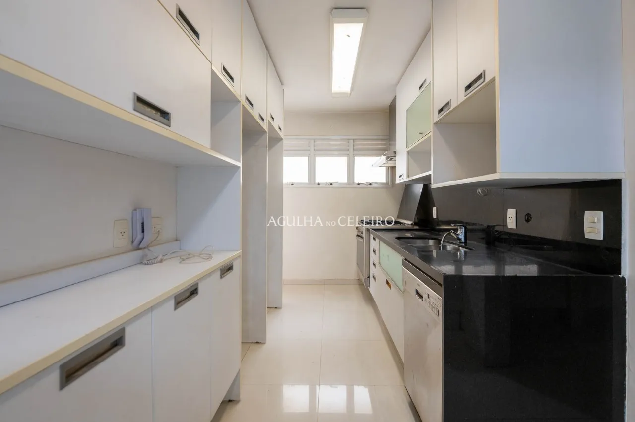 Apartamento a venda em condomínio desejado em Alto de Pinheiros – 21432